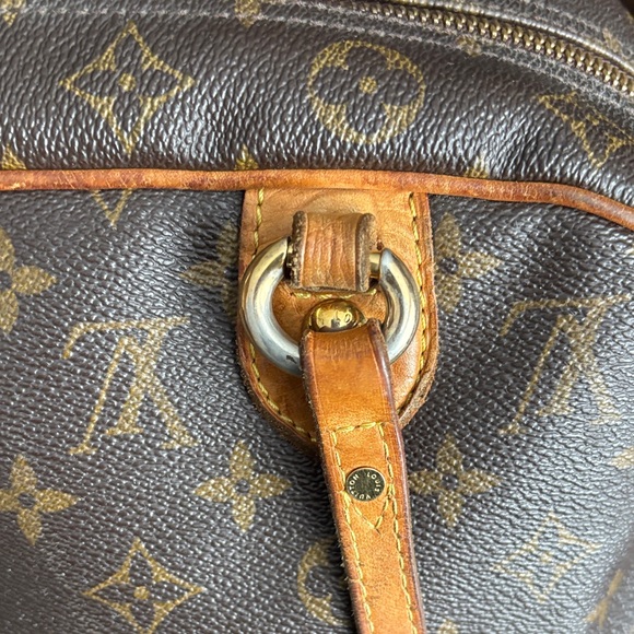 Louis Vuitton Montorgueil Classic Brown Monogram Shoulder Bag - Picture 6 of 16